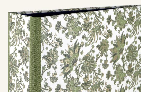 Elegant file folder in green tones